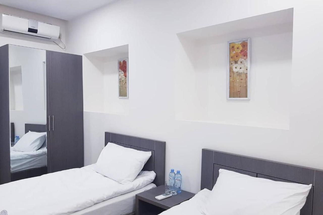 Classic Hotel Tbilisi Buitenkant foto